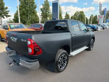 TOYOTA Hilux Executive AHK STH CAM