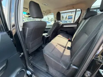 TOYOTA Hilux Executive AHK STH CAM