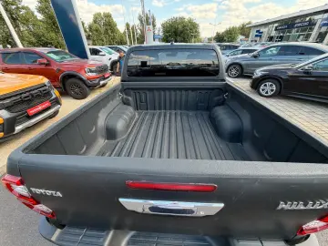 TOYOTA Hilux Executive AHK STH CAM