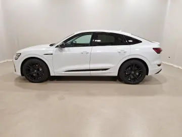 AUDI e-tron Sportback 50 quattro S line Luftfahrwerk