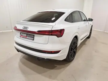 AUDI e-tron Sportback 50 quattro S line Luftfahrwerk