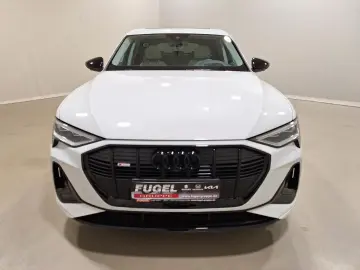 AUDI e-tron Sportback 50 quattro S line Luftfahrwerk