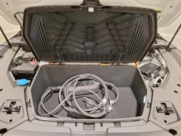 AUDI e-tron Sportback 50 quattro S line Luftfahrwerk
