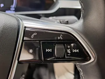AUDI e-tron Sportback 50 quattro S line Luftfahrwerk