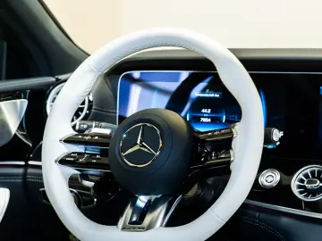 MERCEDES-BENZ Mercedes-AMG GT 63 S