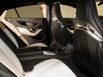 MERCEDES-BENZ Mercedes-AMG GT 63 S