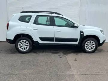 DACIA DUSTER 1.5 Blue dCi 115CP Comfort VU 4WD