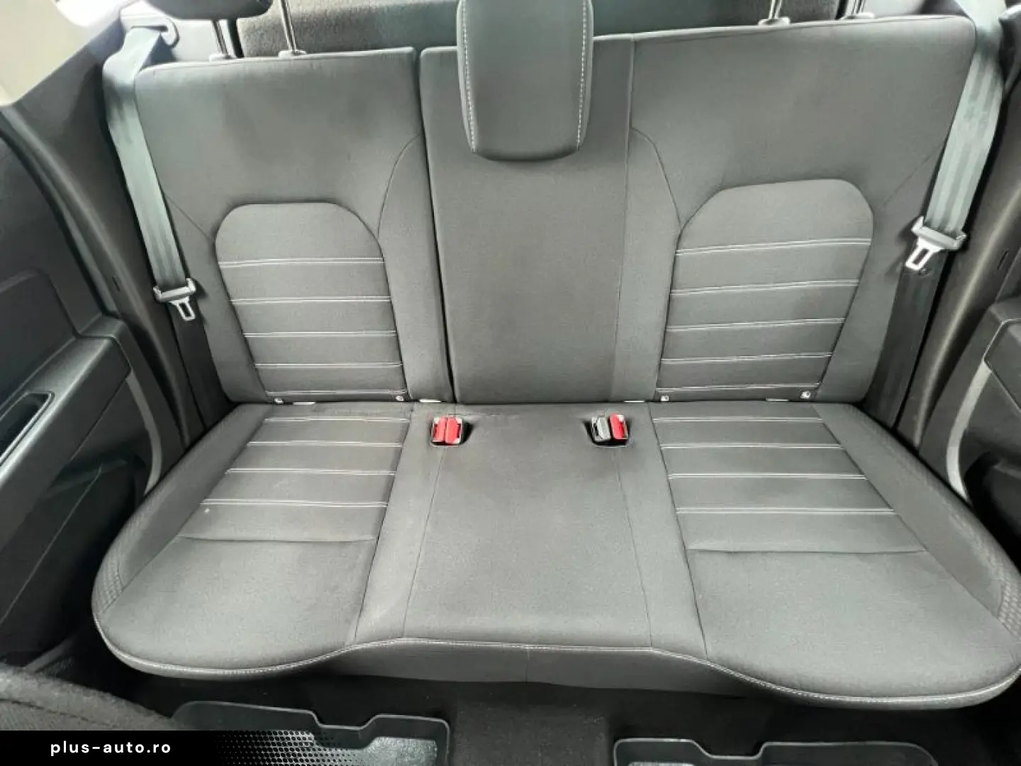 DACIA DUSTER 1.5 Blue dCi 115CP Comfort VU 4WD