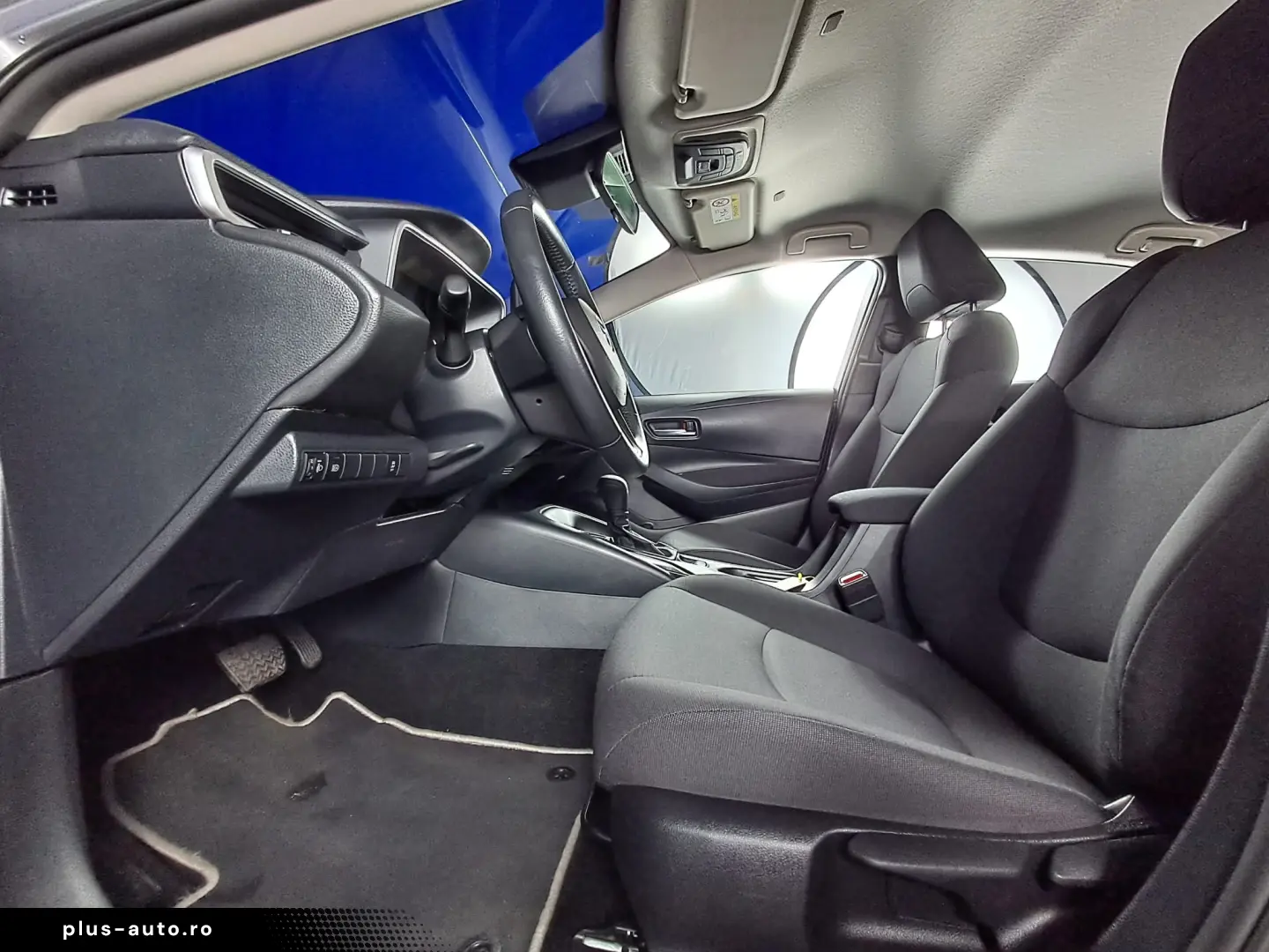 TOYOTA COROLLA BUSINESS 1.8i HYBRID 98CP 2023
