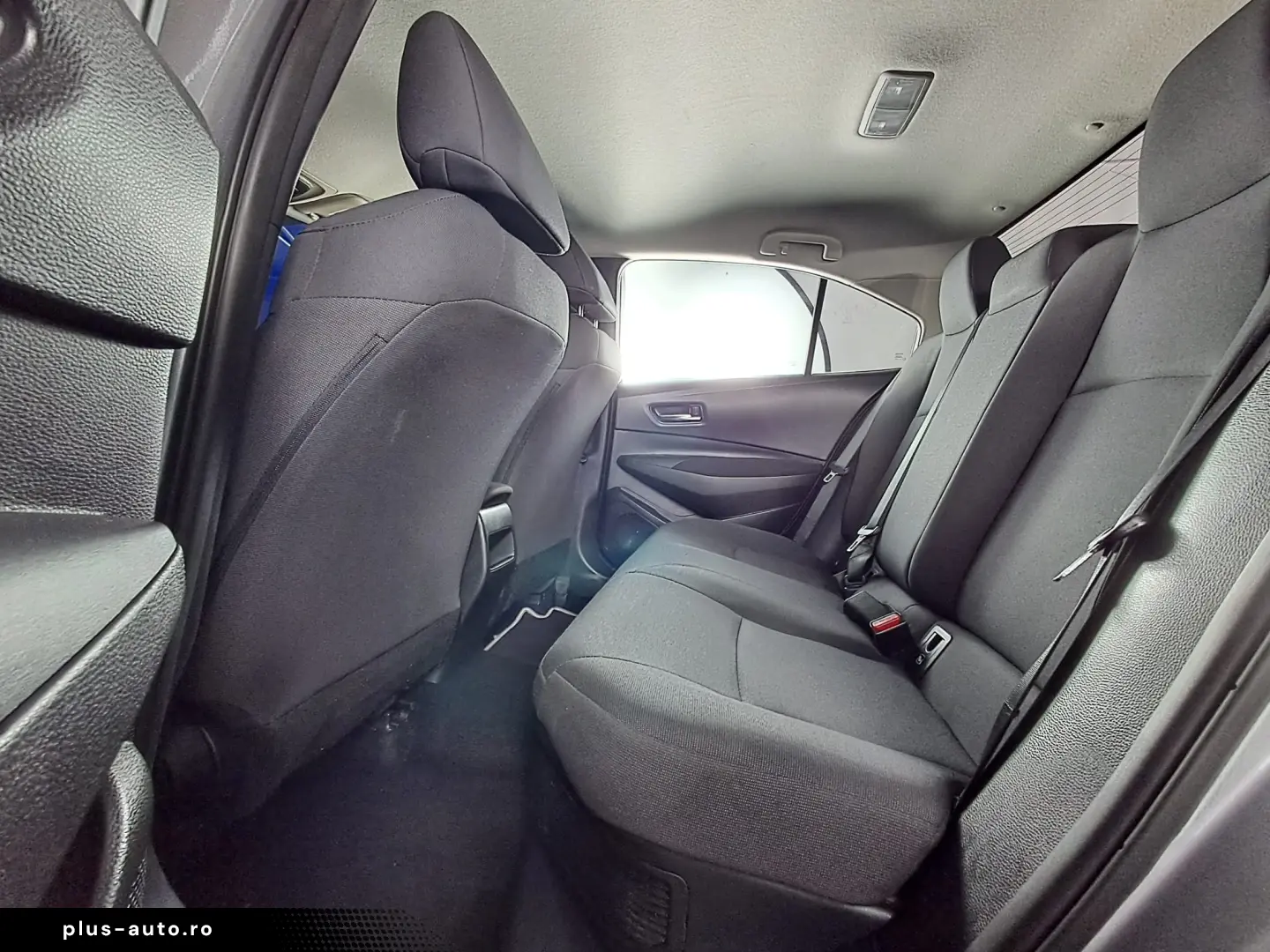 TOYOTA COROLLA BUSINESS 1.8i HYBRID 98CP 2023