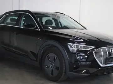 AUDI e-tron 50 quattro-NAV-LED-PANO-LUFT-LEDER