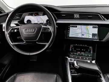 AUDI E-TRON SPORTBACK 50 ADVANCED MTRX PANO 360  B&O