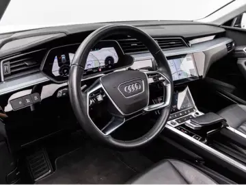 AUDI E-TRON SPORTBACK 50 ADVANCED MTRX PANO 360  B&O