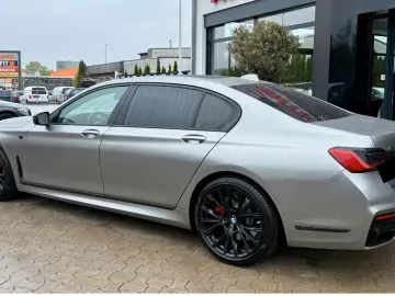 BMW 750 Li xDrive – 530 CP PANO