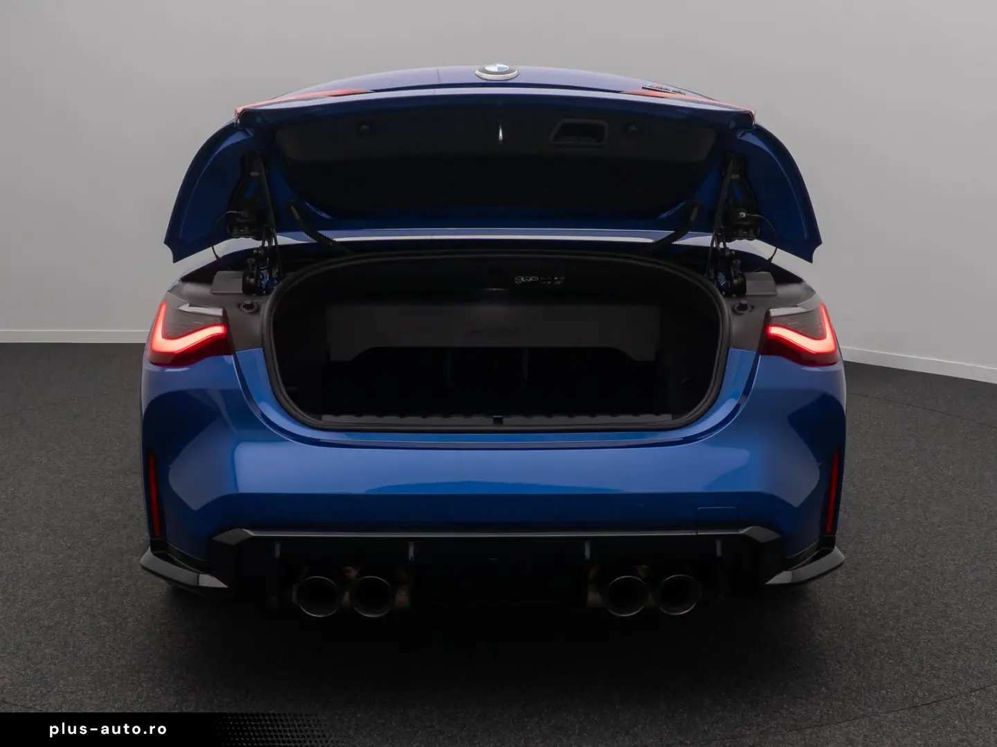 BMW M4 Competition xDrive DAB Laser HUD