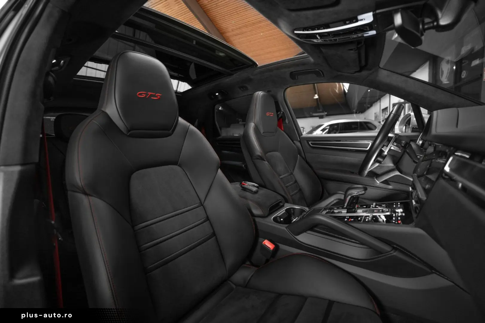 PORSCHE Cayenne GTS #SportDesign #Approved #Pano #1.Hand