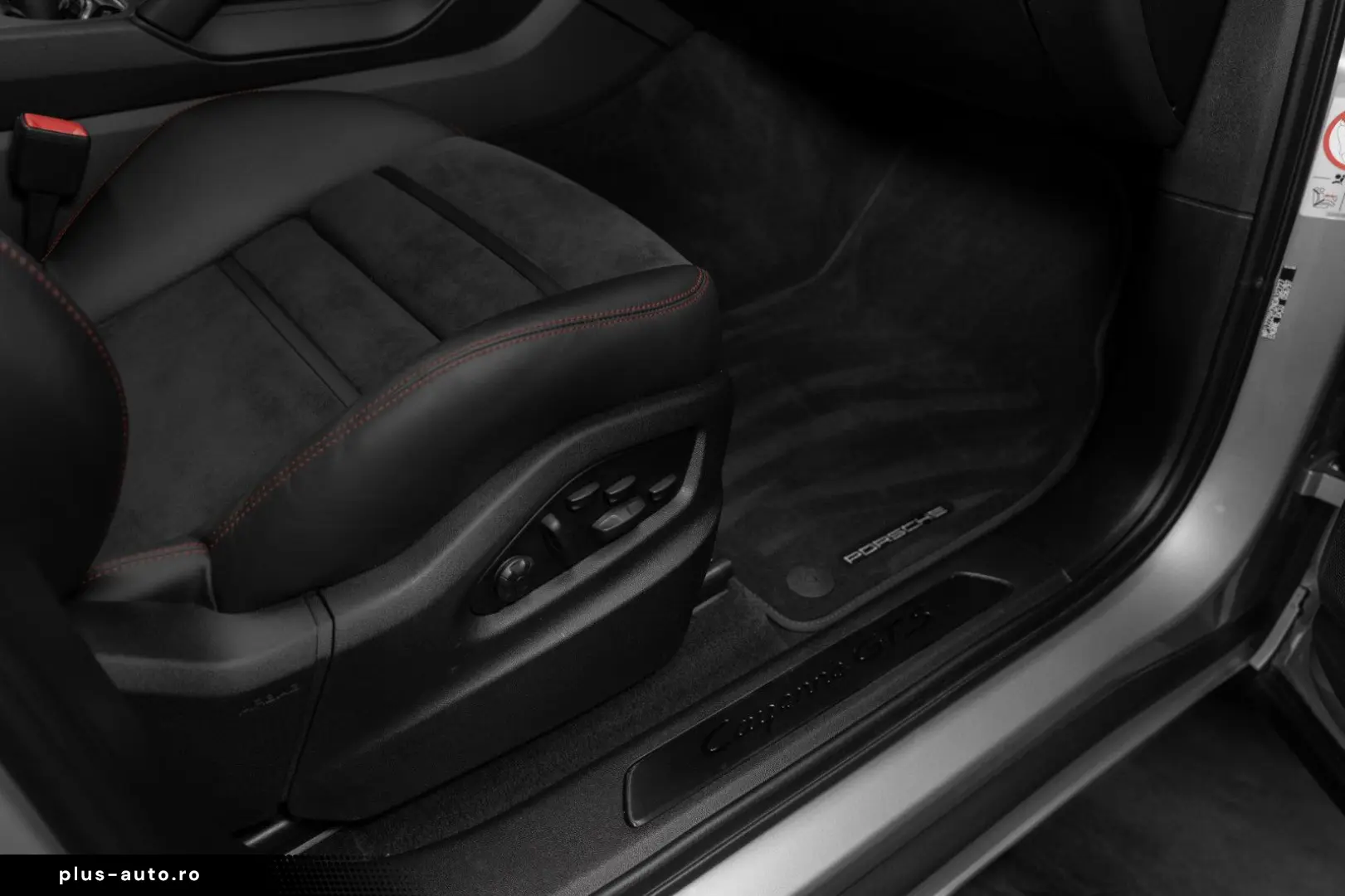 PORSCHE Cayenne GTS #SportDesign #Approved #Pano #1.Hand