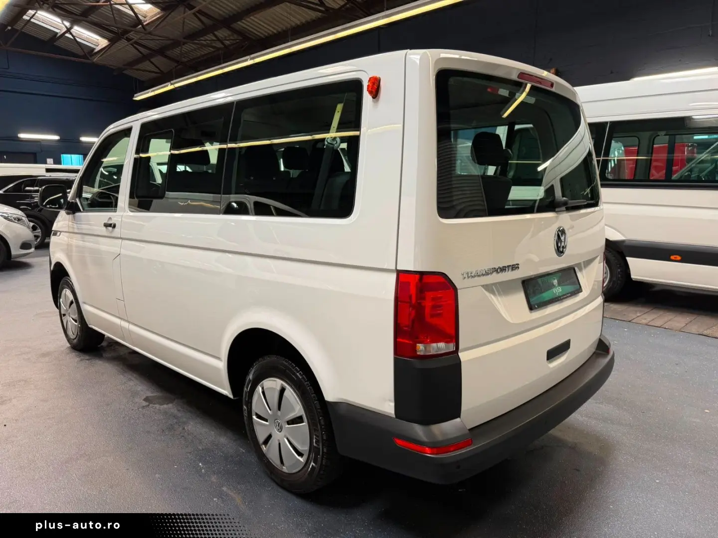 VW T6.1 Kombi 9 Sitze Klima 2xPDC 2.Hand