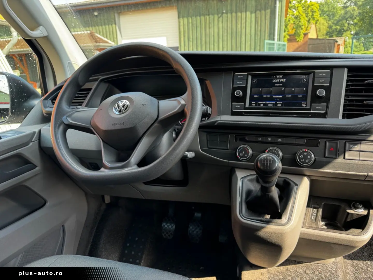 VW T6 Transporter 9 Sitzer Frontassistent