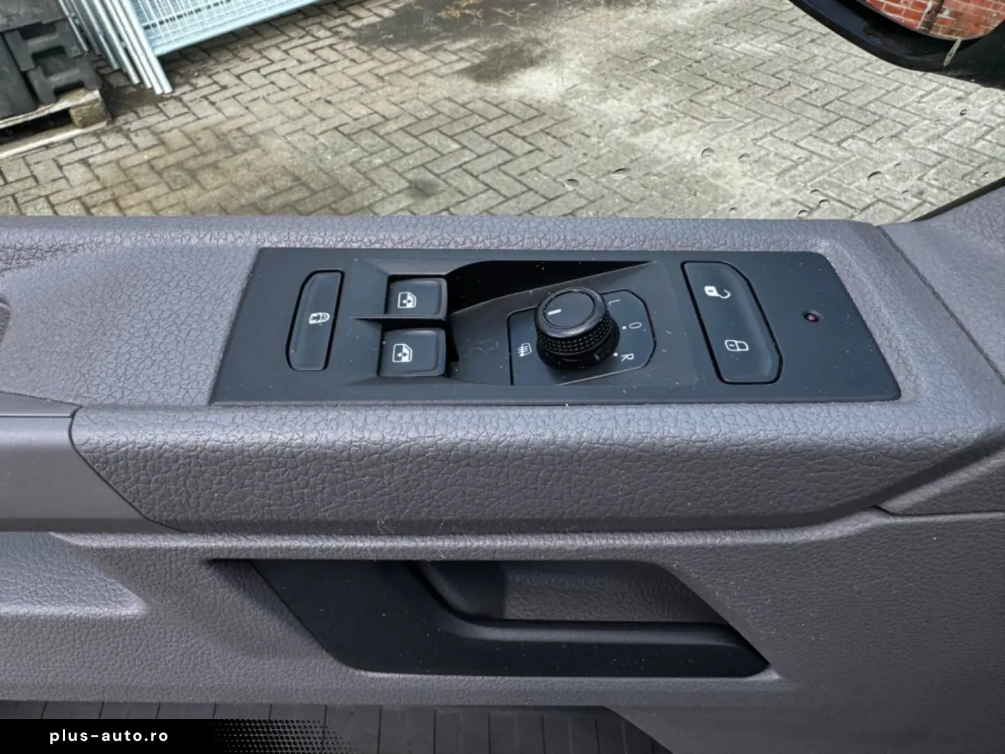 VW T6 Transporter 9 Sitzer Frontassistent