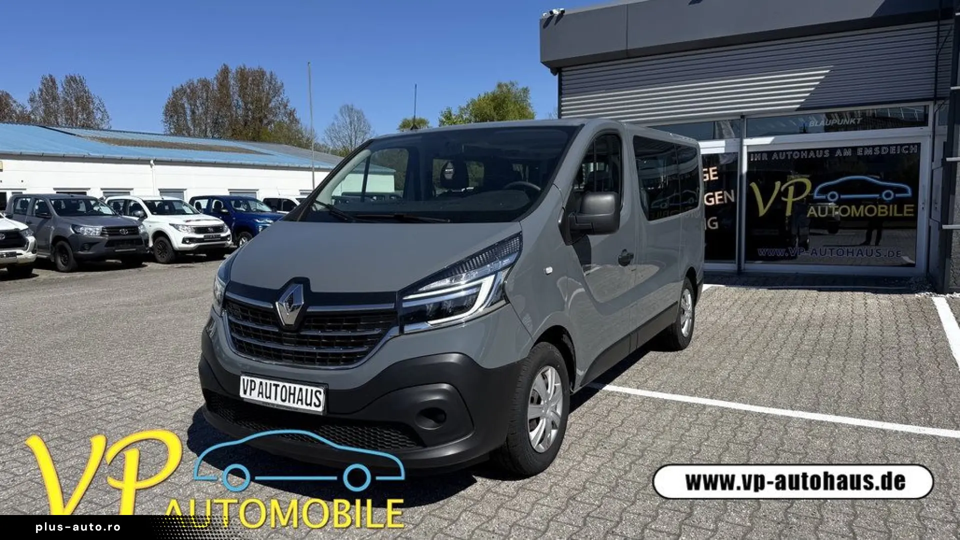 RENAULT Trafic H1L1 9 Sitzer Automatik LED