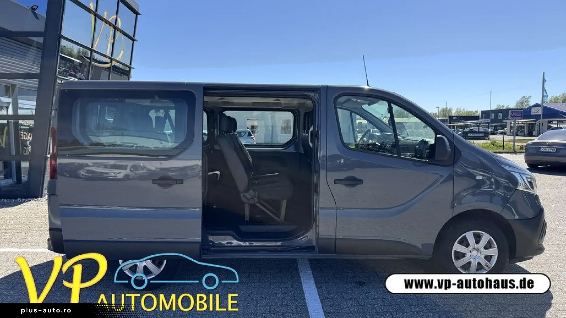RENAULT Trafic H1L1 9 Sitzer Automatik LED