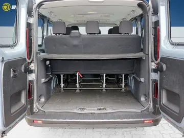 RENAULT Trafic Combi Life L1H1 2 8t 9 Sitzer dci 120 Nav
