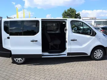RENAULT Trafic 2.0 dCi 120 L2H1