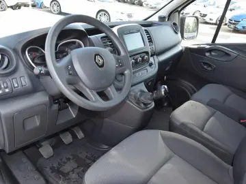 RENAULT Trafic 2.0 dCi 120 L2H1
