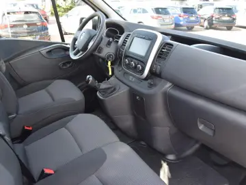 RENAULT Trafic 2.0 dCi 120 L2H1