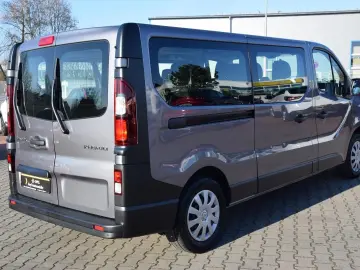 RENAULT Trafic 2.0 dCi 120 L2H1 Combi