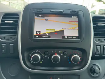 RENAULT Trafic Combi L2H1 2.0 Klima PDC Navi LED GRA