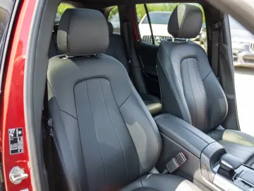 Mercedes-Benz GLB 200 d  Livrare imediata