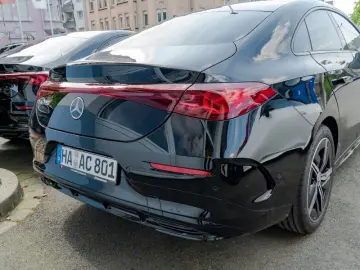 Mercedes-Benz CLA 220