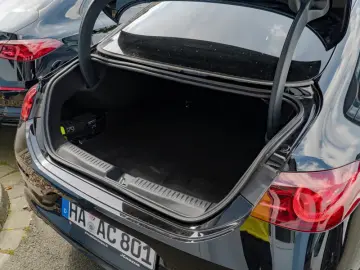 Mercedes-Benz CLA 220
