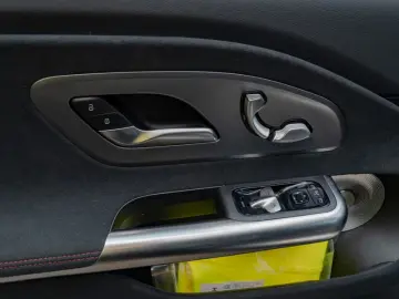 Mercedes-Benz CLA 220