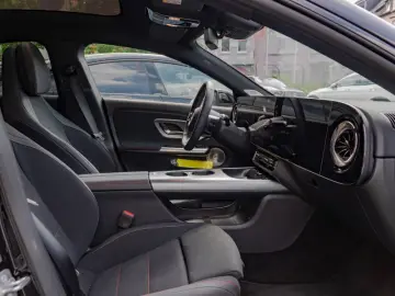 Mercedes-Benz CLA 220