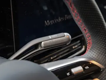 Mercedes-Benz CLA 220
