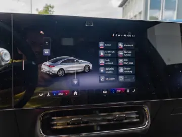 Mercedes-Benz CLA 220