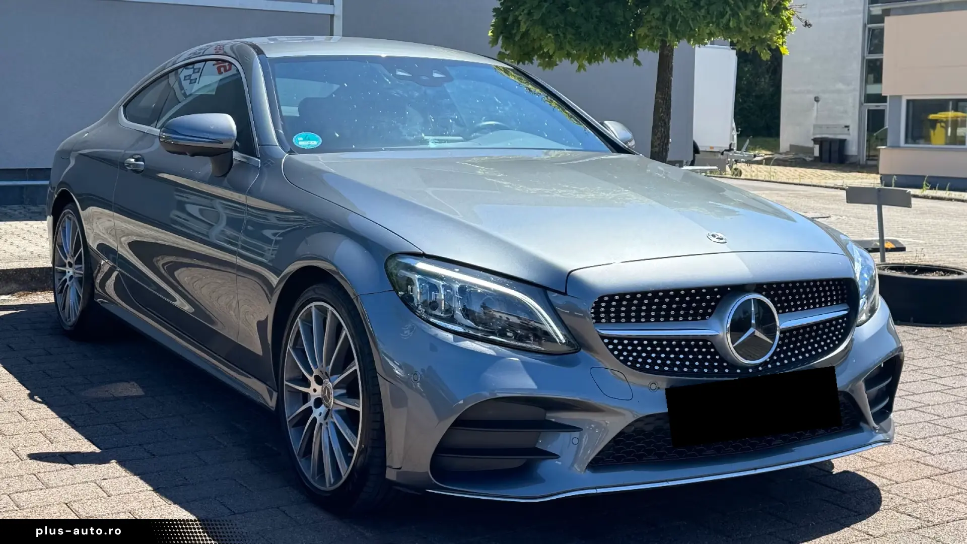 Mercedes-Benz C 300 Coupé AMG Line