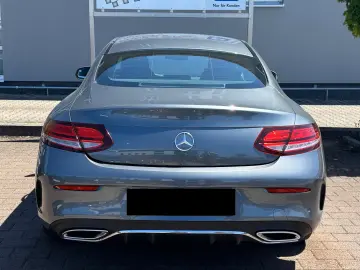 Mercedes-Benz C 300 Coupé AMG Line