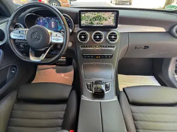 Mercedes-Benz C 300 Coupé AMG Line