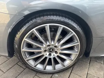Mercedes-Benz C 300 Coupé AMG Line