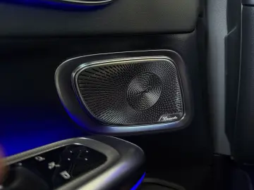 MERCEDES-BENZ CLE 220 AMG LINE PREMIUM DIST 360 BURM NIGHT