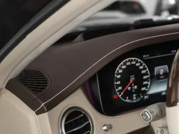 Mercedes-Benz S 560 L 4MATIC