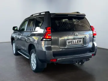 TOYOTA Land Cruiser 2.8 D-4D Executive  360  Leder 4xSH