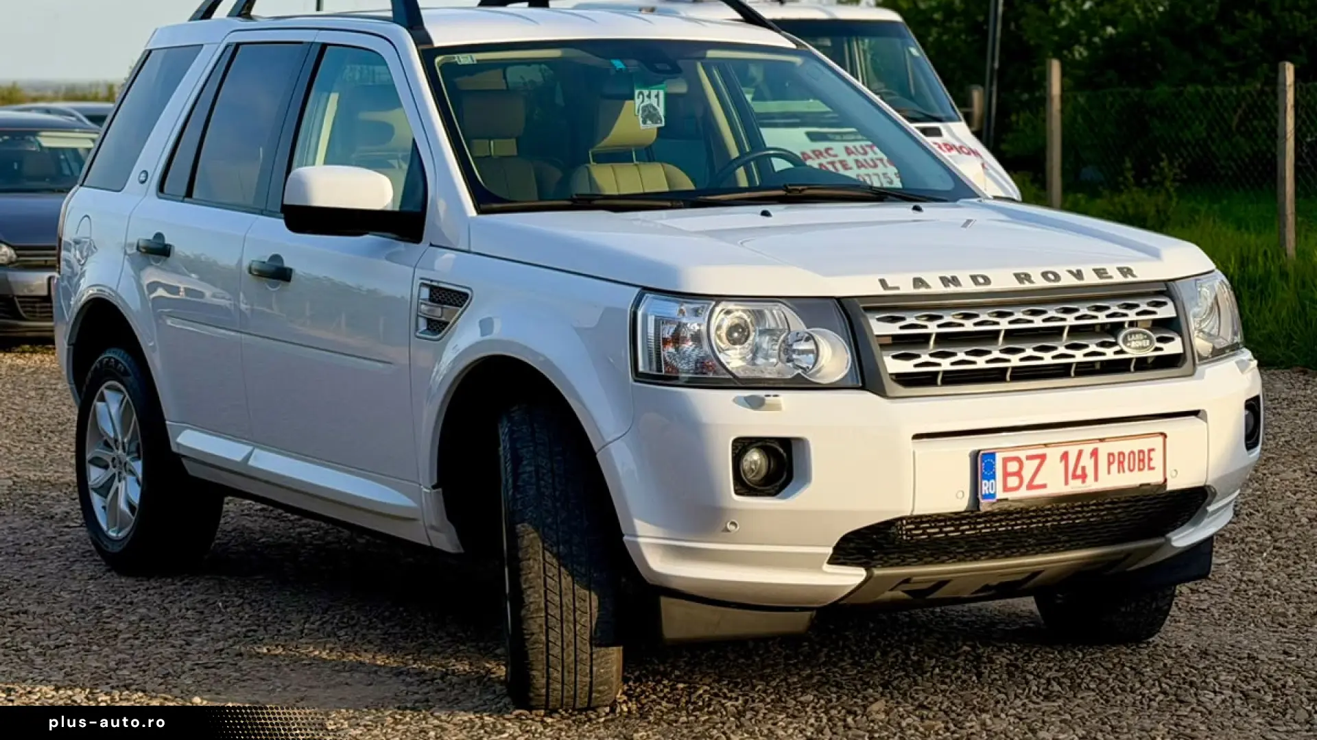 Land Rover Freelender2