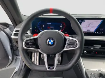BMW M2 Coupé Manual H&K Driving Assist.