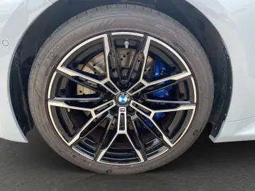 BMW M2 Coupé Manual H&K Driving Assist.