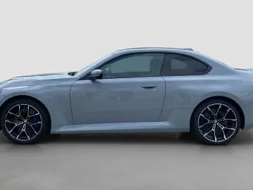 BMW M2 Coupé Manual H&K Driving Assist.